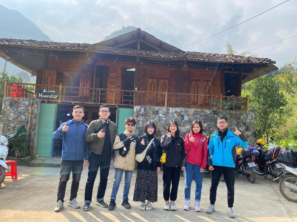 Du Gia Nalien View Homestay Làng Cac Exterior foto