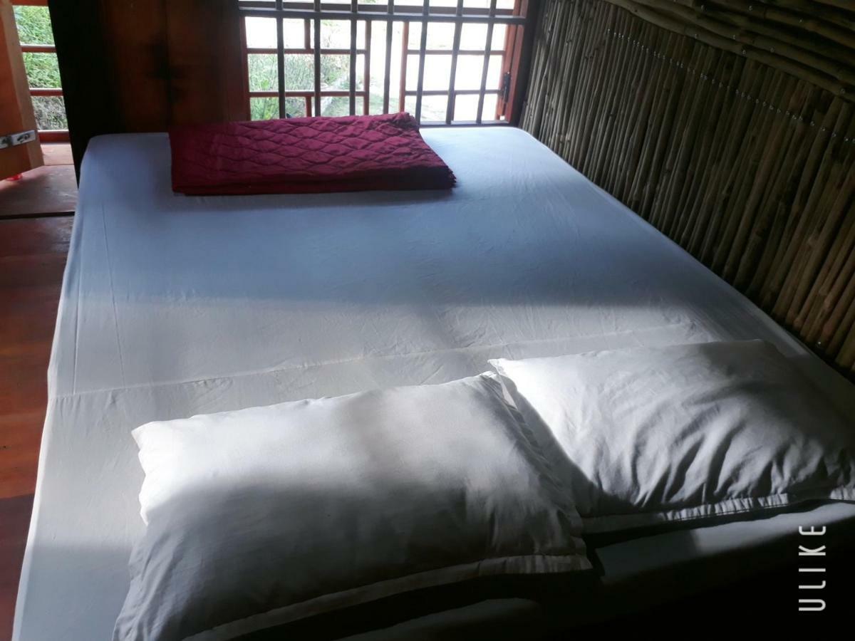 Du Gia Nalien View Homestay Làng Cac Exterior foto